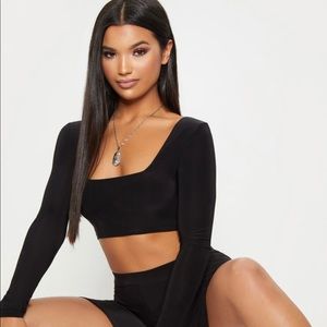 PRETTYLITTLETHING: Black second skin top